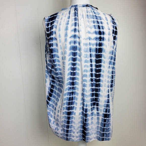 Just Living tye-dye, tie front tank top size small - Picture 3 of 10